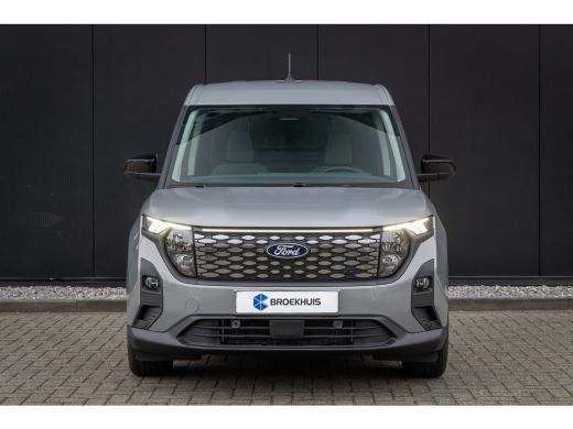 Ford E-Transit Courier Limited 44 kWh | DIRECT LEVERBAAR | Trekhaak | Adapt. Cruise | Dodehoek Detectie | Camera | Winte... ActivLease financial lease