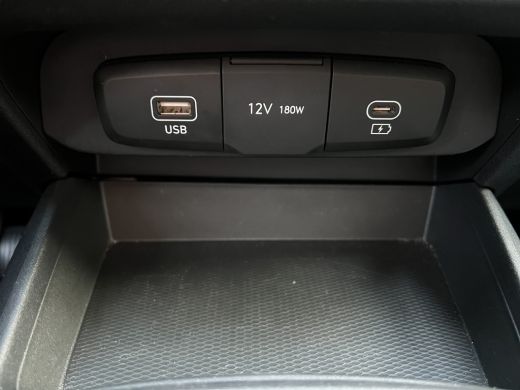 Hyundai i10 1.0 66pk Comfort Smart | LED | Airco | Carplay | Camera | Navigatie | Bluetooth | Cruisecontrol |... ActivLease financial lease