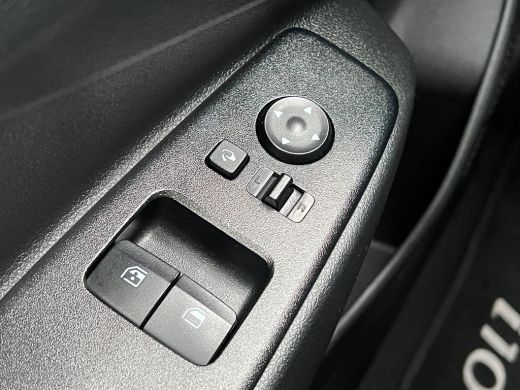 Hyundai i10 1.0 66pk Comfort Smart | Two-Tone Facelift | LED | Airco | Carplay | Navigatie | Bluetooth | Crui... ActivLease financial lease