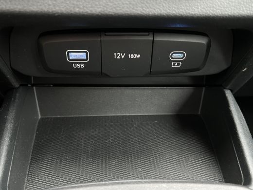 Hyundai i10 1.0 66pk Comfort Smart | Two-Tone Facelift | LED | Airco | Carplay | Navigatie | Bluetooth | Crui... ActivLease financial lease