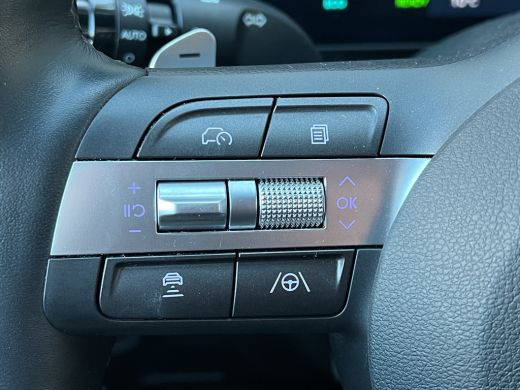 Hyundai Kona 1.6 GDI 141pk HEV Comfort Smart | Camera | Draadloos carplay | Climate control | Adaptive cruise ... ActivLease financial lease