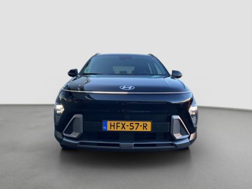 Hyundai Kona 1.6 GDI 141pk HEV Comfort Smart | Camera | Draadloos carplay | Climate control | Adaptive cruise ... ActivLease financial lease