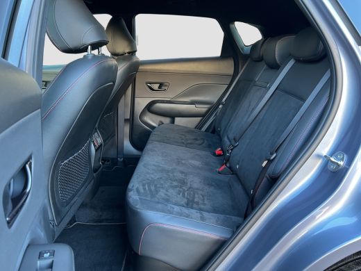 Hyundai Kona 1.6 GDI 141pk HEV N-Line | Premium audio | 360 camera | Bestuurdersstoel met geheugen | Adaptive ... ActivLease financial lease