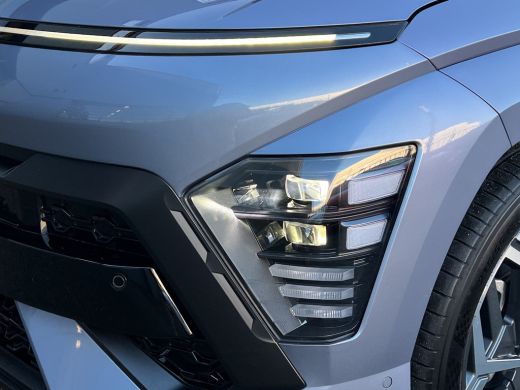 Hyundai Kona 1.6 GDI 141pk HEV N-Line | Premium audio | 360 camera | Bestuurdersstoel met geheugen | Adaptive ... ActivLease financial lease