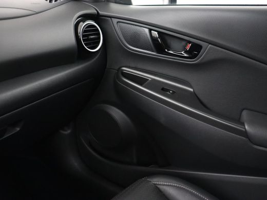 Hyundai Kona 1.6 GDI HEV Premium | Leder | Stoelventilatie | Adaptive cruise | Head-Up | Carplay | Camera | Ac... ActivLease financial lease