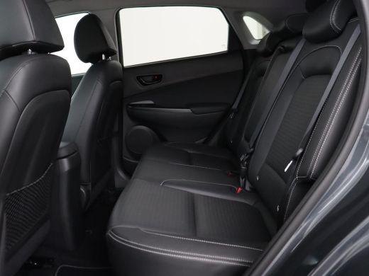 Hyundai Kona 1.6 GDI HEV Premium | Leder | Stoelventilatie | Adaptive cruise | Head-Up | Carplay | Camera | Ac... ActivLease financial lease