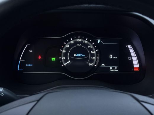 Hyundai Kona Aut EV Fashion 64kWh | Navi | Camera | HUD | ActivLease financial lease