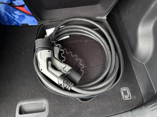 Hyundai Kona EV Fashion 64 kWh | Face Lift | Navi | Camera | LED | ActivLease financial lease