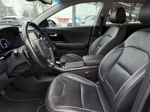 Kia e-Niro ExecutiveLine 64 kWh | Navi | Camera | Leder | JBL Sound | ActivLease financial lease