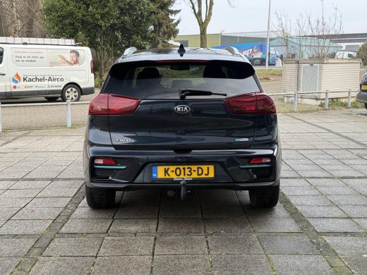 Kia e-Niro ExecutiveLine 64 kWh | Trekhaak | Navi | Camera | ActivLease financial lease