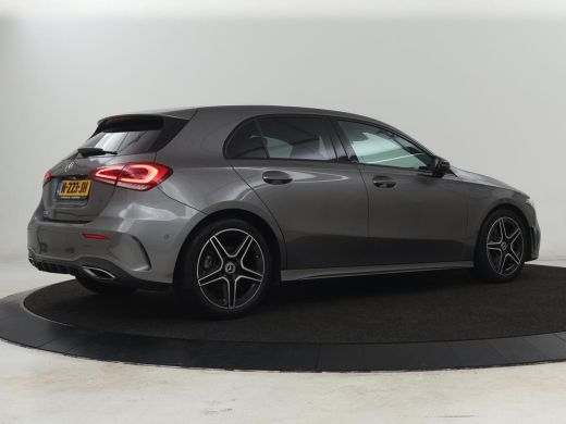 Mercedes-Benz A-Klasse 180 AMG | Stoelverwarming | Leder/Alcantara | Sfeerverlichting | Widescreen | Full LED | Park Ass... ActivLease financial lease