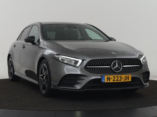 Mercedes-Benz A-Klasse 180 AMG | Stoelverwarming | Leder/Alcantara | Sfeerverlichting | Widescreen | Full LED | Park Ass... ActivLease financial lease