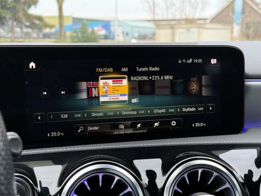 Mercedes-Benz A-Klasse 180 Aut. Business Sol. AMG | Navi | Camera | Sfeer verlichting | ActivLease financial lease