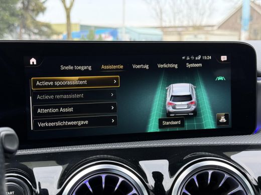 Mercedes-Benz A-Klasse 180 Aut. Business Sol. AMG | Navi | Camera | Sfeer verlichting | ActivLease financial lease