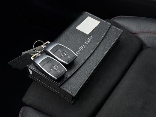 Mercedes-Benz A-Klasse 180 Aut. Business Sol. AMG | Navi | Camera | Sfeer verlichting | ActivLease financial lease