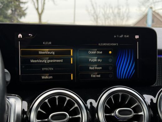 Mercedes-Benz GLB 180 Aut. Business Sol. Luxury | Navi | Leder | Camera | ActivLease financial lease