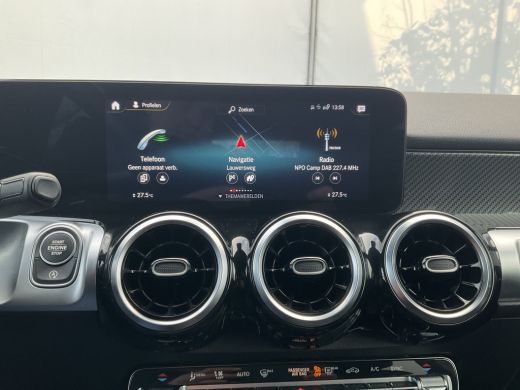 Mercedes-Benz GLB 7-Pers 180 AMG Line 7-Pers Pano Trekhaak Stoelverw Led NL-Auto |AMG!| ActivLease financial lease