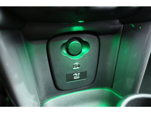 Mini Cooper 1.5 JCW Trim Pakket | Serious Business Pakket | Harman-Kardon | Led Union Jack | 17 inch | Climat... ActivLease financial lease