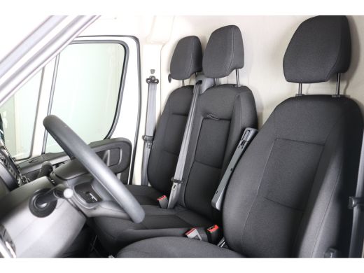 Opel Movano L2H1 120 PK |TREKHAAK | BETIMMERING LAADRUIMTE | CAMERA | 360 GR SENSOREN | DIGITALE BINNENSPIEGE... ActivLease financial lease