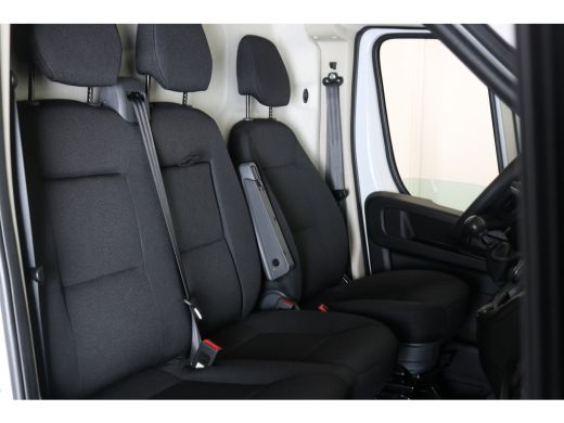 Opel Movano L2H1 120 PK |TREKHAAK | BETIMMERING LAADRUIMTE | CAMERA | 360 GR SENSOREN | DIGITALE BINNENSPIEGE... ActivLease financial lease