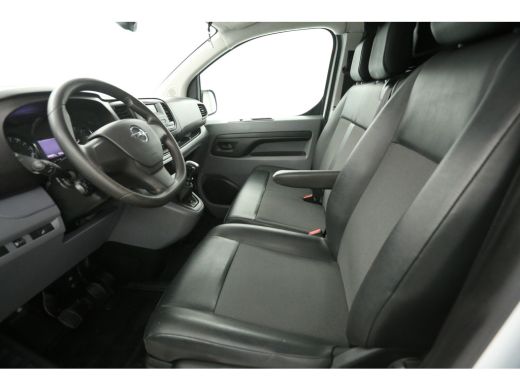 Opel Vivaro CDTI L3H1 | Euro6 | Airco | Cruise | Trekh. | 3-Zits | Parkeersens. | Imperiaal | Kasten ActivLease financial lease