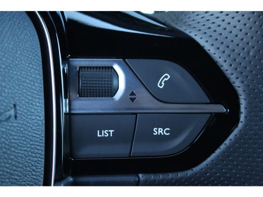 Peugeot 208 1.2 Hybrid 110 e-DCS6 GT | Camera V+A | CarPlay | Keyless | Climate & Cruise C. | Full-LED | PDC ... ActivLease financial lease