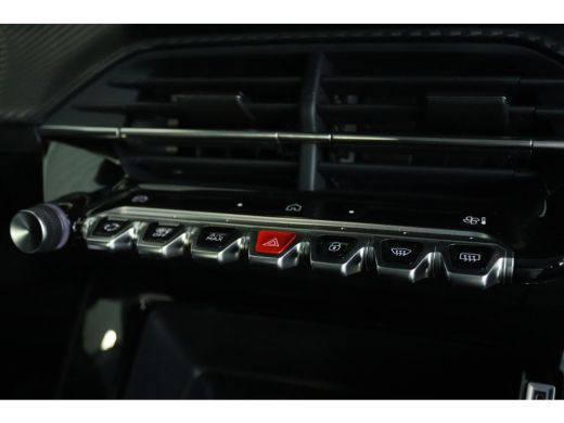 Peugeot 208 Style | Cruise Control | Sensoren | Carplay | Airco | LED ActivLease financial lease