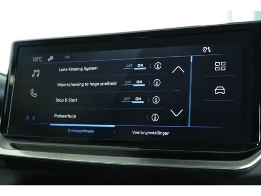 Peugeot 208 Style | Cruise Control | Sensoren | Carplay | Airco | LED ActivLease financial lease