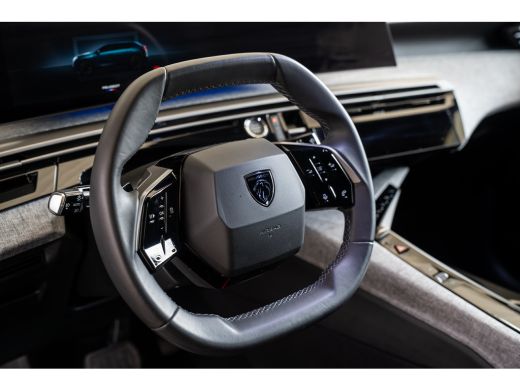 Peugeot 5008 1.2 Hybrid 145 Allure | 2 stoelen op derde rij | Achterbank verstelbaar | Apple Carplay/Android A... ActivLease financial lease