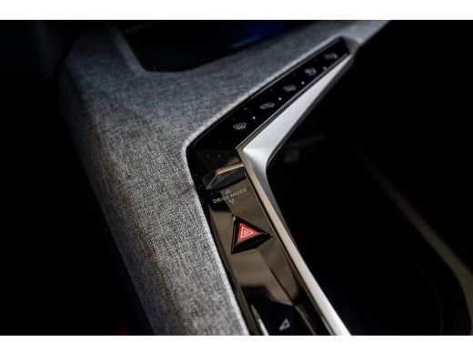 Peugeot 5008 1.2 Hybrid 145 Allure | 2 stoelen op derde rij | Achterbank verstelbaar | Apple Carplay/Android A... ActivLease financial lease