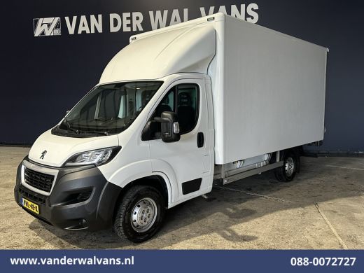 Peugeot Boxer 2.2 BlueHDi 141pk Bakwagen Laadklep Zijdeur Euro6 Airco | Camera | Cruisecontrol | 937kg laadverm... ActivLease financial lease