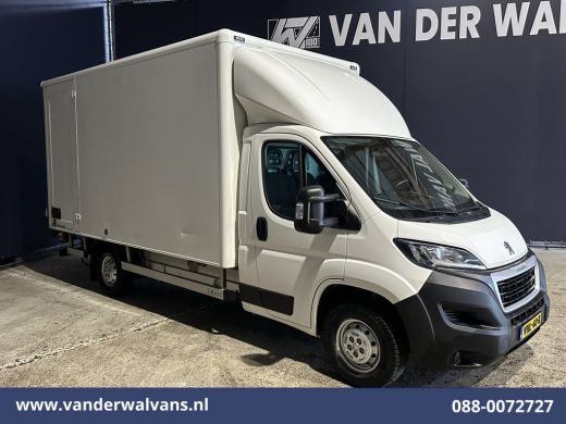 Peugeot Boxer 2.2 BlueHDi 141pk Bakwagen Laadklep Zijdeur Euro6 Airco | Camera | Cruisecontrol | 937kg laadverm... ActivLease financial lease