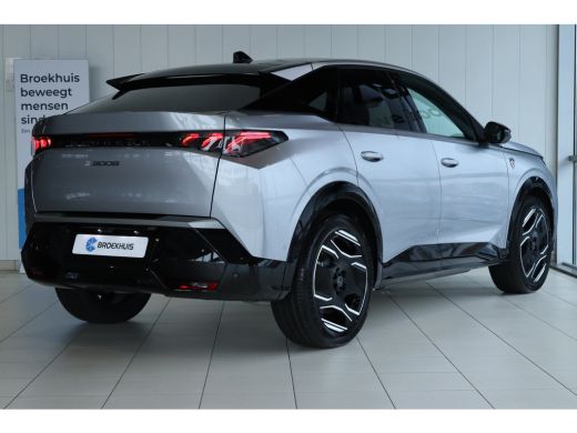 Peugeot e-3008 GT Exclusive | Elektrische parkeerrem | Extra getinte achterste zijruiten en achterruit ActivLease financial lease