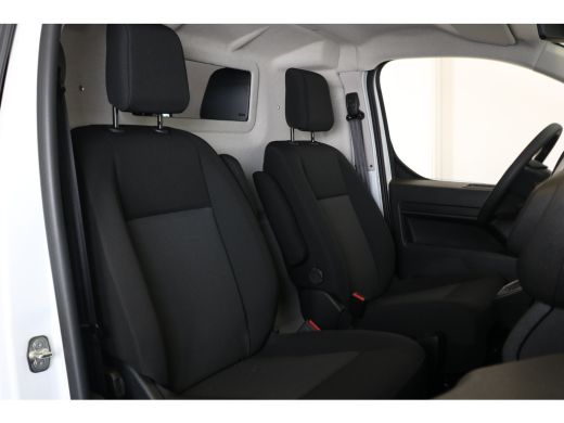 Peugeot e-Expert EV L2 75 kWh 5,9% RENTE | Navi | Parkeerhulp achter | Airco | Zijschuifdeur rechts | Stoelen voor | ActivLease financial lease