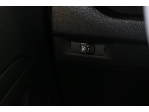 Peugeot e-Expert EV L2 75 kWh 5,9% RENTE | Navi | Parkeerhulp achter | Airco | Zijschuifdeur rechts | Stoelen voor | ActivLease financial lease