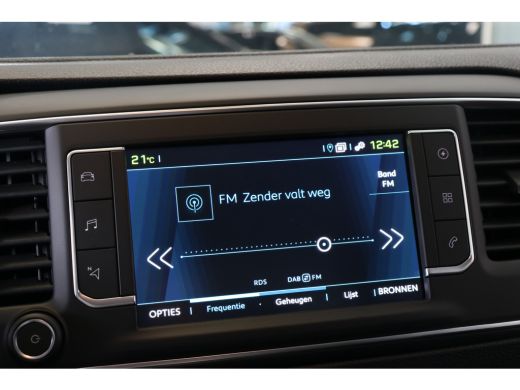 Peugeot e-Expert EV L2 75 kWh 5,9% RENTE | Navi | Parkeerhulp achter | Airco | Zijschuifdeur rechts | Stoelen voor | ActivLease financial lease