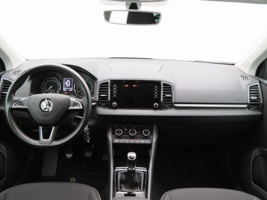 Skoda Karoq 1.5 TSi ACT Ambition 150 Pk | Wegklapbare Trekhaak | Camera | Navigatie | CarPlay | Stoelverwarmi... ActivLease financial lease