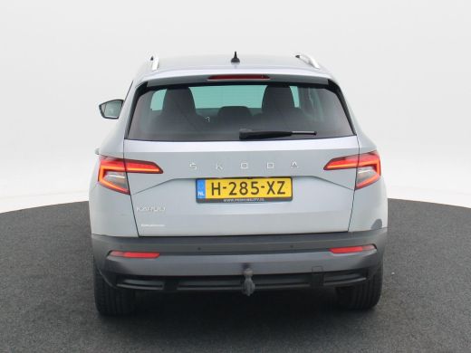 Skoda Karoq 1.5 TSi ACT Ambition 150 Pk | Wegklapbare Trekhaak | Camera | Navigatie | CarPlay | Stoelverwarmi... ActivLease financial lease