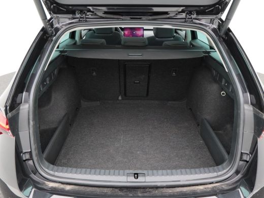 Skoda Octavia Combi 1.5 TSi 150 Pk Automaat Business Edition Plus | Panoramadak | Virtual Cockpit | Elektrische... ActivLease financial lease