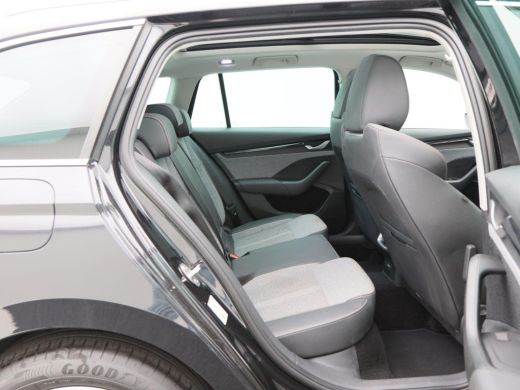 Skoda Octavia Combi 1.5 TSi 150 Pk Automaat Business Edition Plus | Panoramadak | Virtual Cockpit | Elektrische... ActivLease financial lease