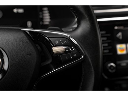 Skoda Superb Combi 1.4 TSI iV 218 PK Business Edition Plus 360 Camera | Adaptive cruise control | Trekhaak | D... ActivLease financial lease