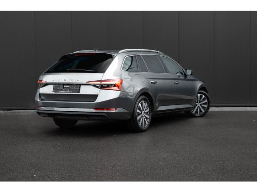Skoda Superb Combi 1.4 TSI iV 218 PK Business Edition Plus 360 Camera | Adaptive cruise control | Trekhaak | D... ActivLease financial lease