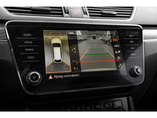 Skoda Superb Combi 1.4 TSI iV 218 PK Business Edition Plus 360 Camera | Adaptive cruise control | Trekhaak | D... ActivLease financial lease