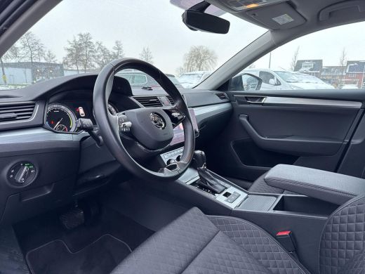 Skoda Superb Combi 1.4 TSI iV Business Edition | PHEV | 218 pk | Stoelverwarming | PDC | Privacy glas | DCC | ... ActivLease financial lease