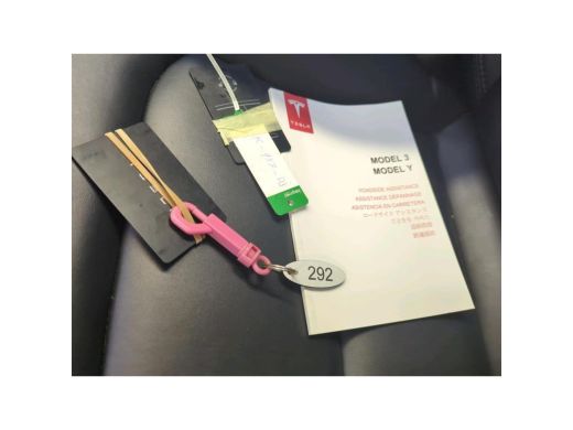 Tesla Model 3 Aut. Performance AWD | Panorama | Navi | Leder | Camera ActivLease financial lease