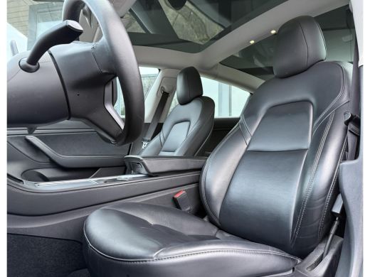 Tesla Model 3 Long Range Dual AWD | Trekhaak | Autopilot | Panorama | Leder | 19 Inch | ActivLease financial lease