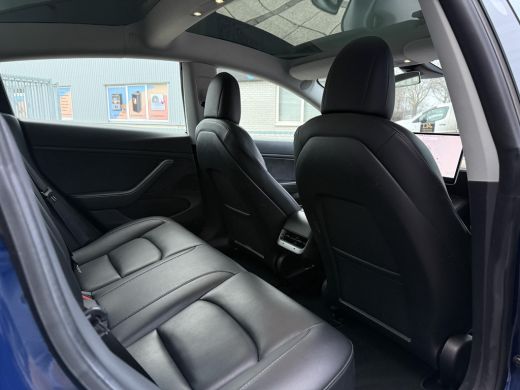 Tesla Model 3 Long Range Dual AWD | Trekhaak | Autopilot | Panorama | Leder | 19 Inch | ActivLease financial lease