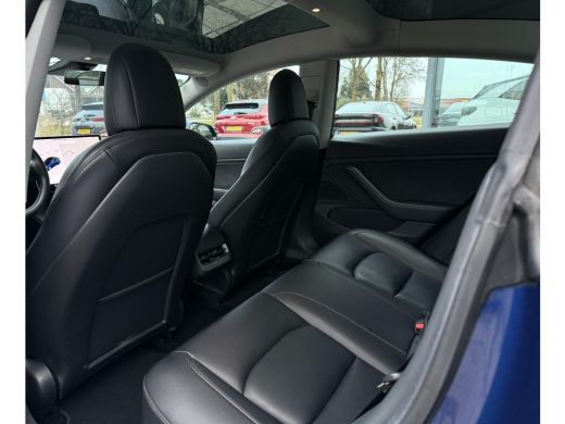 Tesla Model 3 Long Range Dual AWD | Trekhaak | Autopilot | Panorama | Leder | 19 Inch | ActivLease financial lease