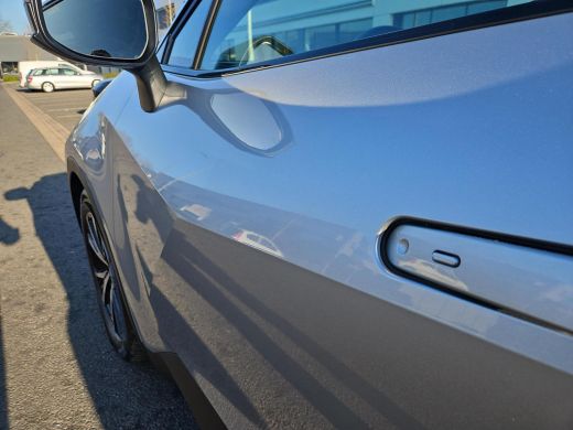 Toyota C-HR 1.8 Hybrid 140 First Edition ActivLease financial lease