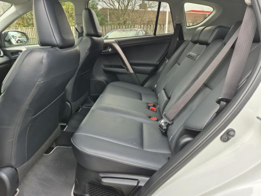 Toyota RAV4 2.5 Hybrid AWD Executive | Navigatie | 360 graden camera | Leder | Schuif-kanteldak ActivLease financial lease